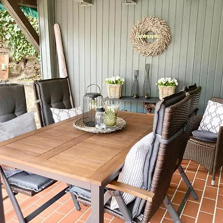 Goldstueck Wohnen Im Weinberg Дом отдыха Pommern